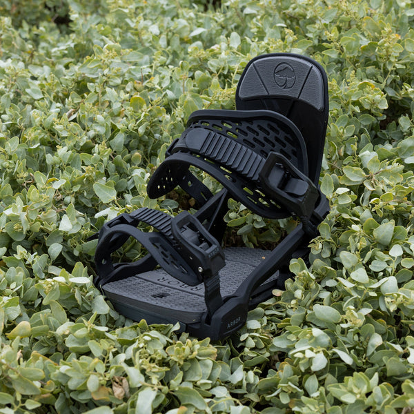 Acacia Snowboard Bindings - Black